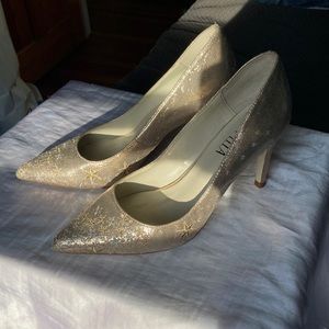 ANTHRO BHLDN Billy Ella Gold Embroidered Star Celestial Heels